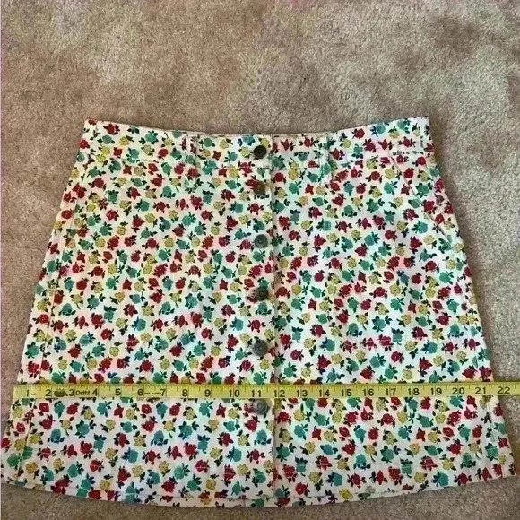 J Crew Mercantile Cotton Denim Style Floral A line Skirt Button Front Skirt 8 - Picture 8 of 10